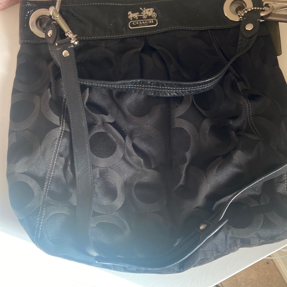 Coach shoulder bag
